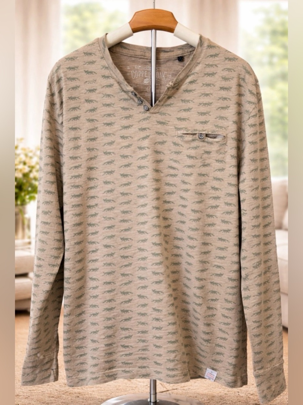 Men's Tan Long-Sleeve Henley Sweater with Subtle Fox Print